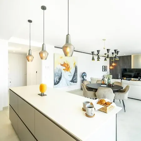 Higueronrentals Seashell Apartment *