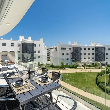 Higueronrentals Seashell Apartment